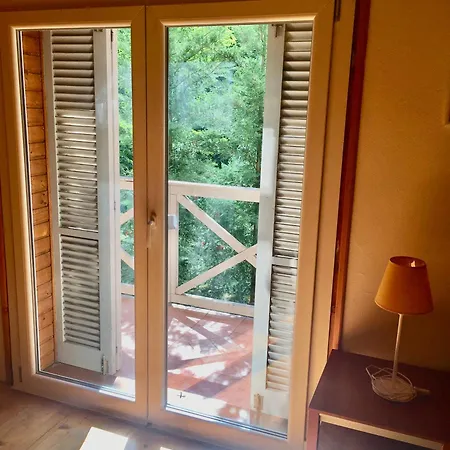 Kis Haz Az Erdo Mellett - Little House Next To The Forest Apartament Balatonakarattya