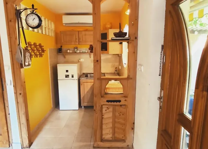 Appartement Kis Haz Az Erdo Mellett - Little House Next To The Forest